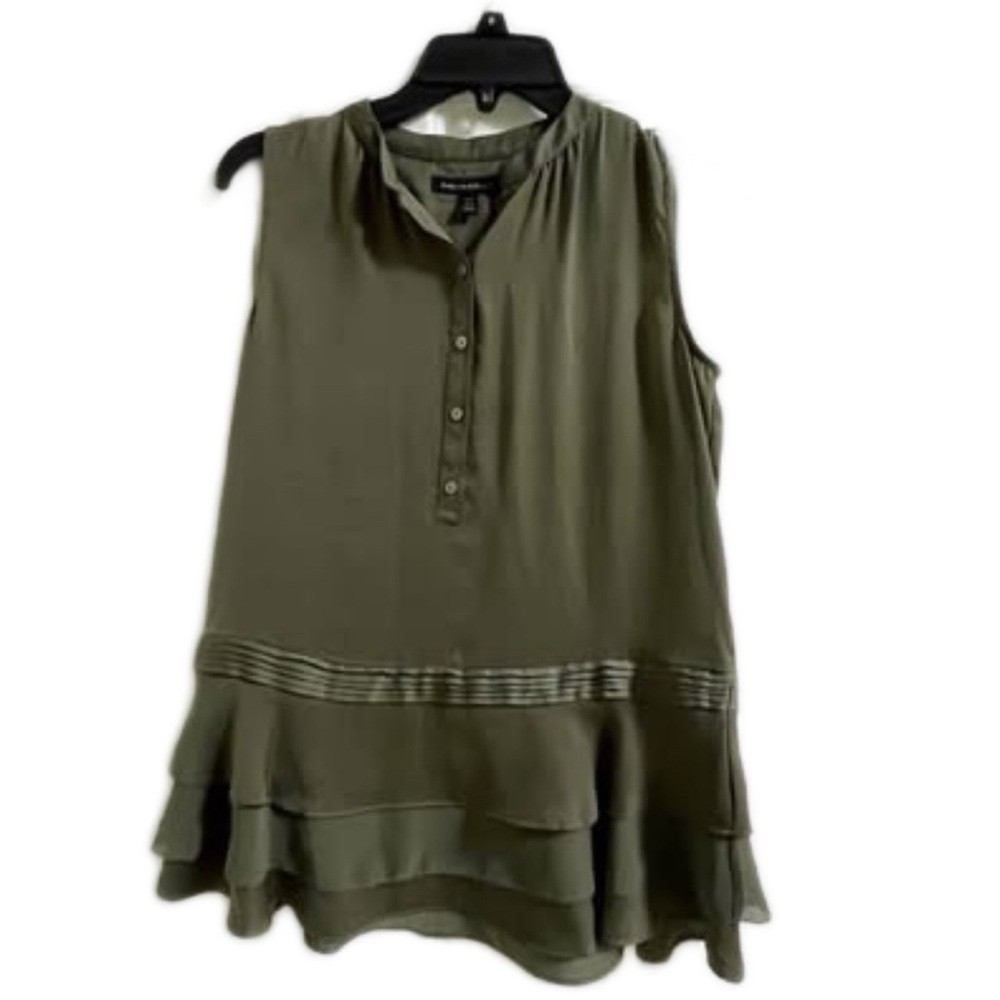 Banana Republic Olive Green Buttoned Tiered Blouse with Ruffle Hem – Size XSP